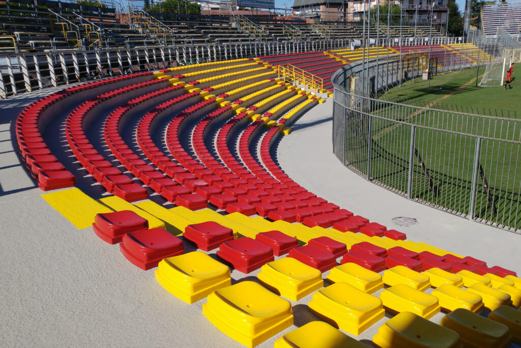 M90 BenelliStadium Ravenna écaillé