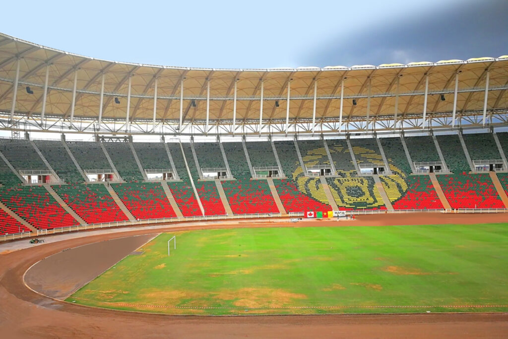 Stade dolembe yaounde 1